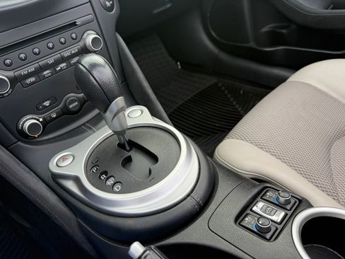 Used 2010 Nissan 370Z Touring w/ Sport Pkg RWD image 34
