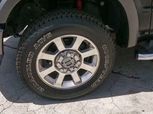 Used 2008 Ford F250 4x4 Crew Cab Super Duty image 5