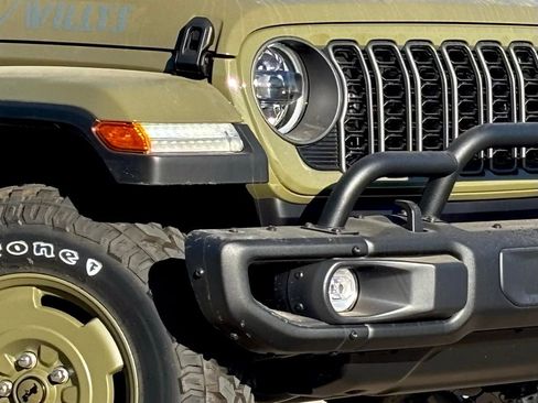New 2026 Jeep Gladiator Willys image 10