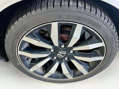 Used 2015 Honda Civic EX-L image 11
