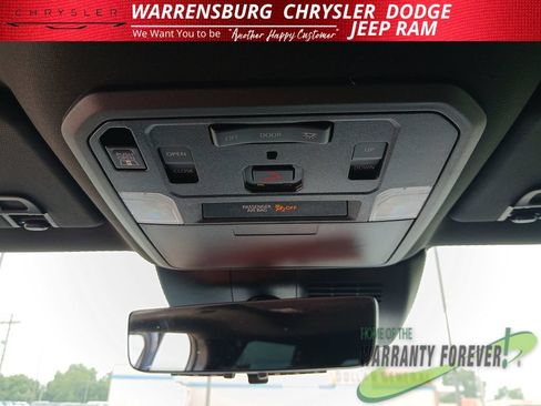 Used 2026 Toyota Tacoma Limited AWD/4WD image 27