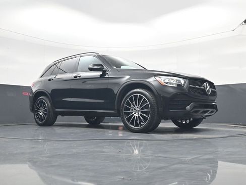 Used 2022 Mercedes-Benz GLC 300 image 17