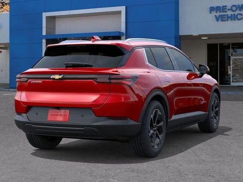 New 2026 Chevrolet Equinox EV LT image 4