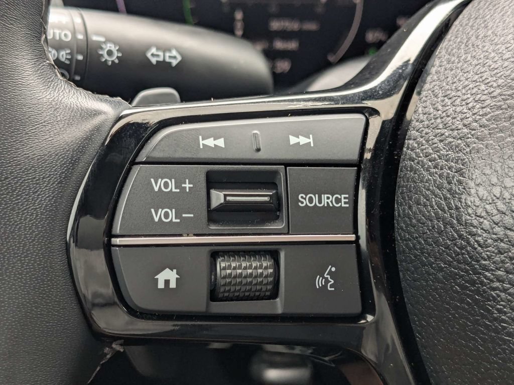 Used 2025 Honda Civic FWD Hybrid Sedan image 36