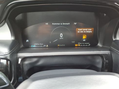 Used 2022 Lincoln Nautilus FWD w/ Premium Package image 19
