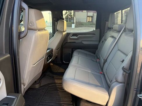 Used 2023 GMC Sierra 1500 SLT w/ SLT Premium Plus Package image 12