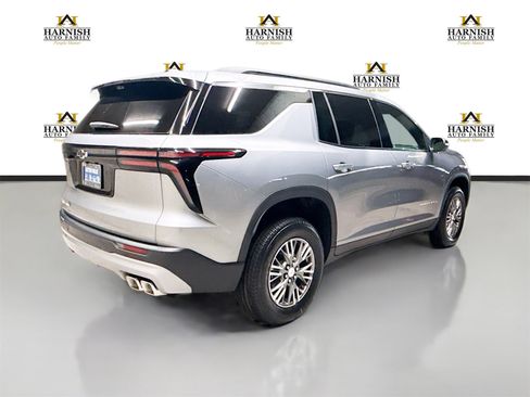 New 2026 Chevrolet Traverse LT image 5