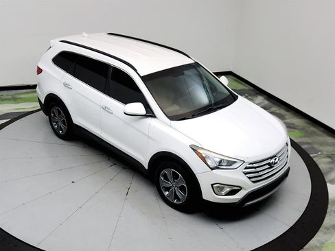 Used 2016 Hyundai Santa Fe SE AWD/4WD image 32