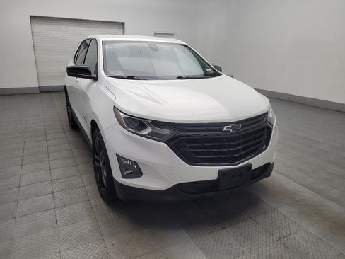 Used 2020 Chevrolet Equinox LT w/ Sport Edition FWD image 13
