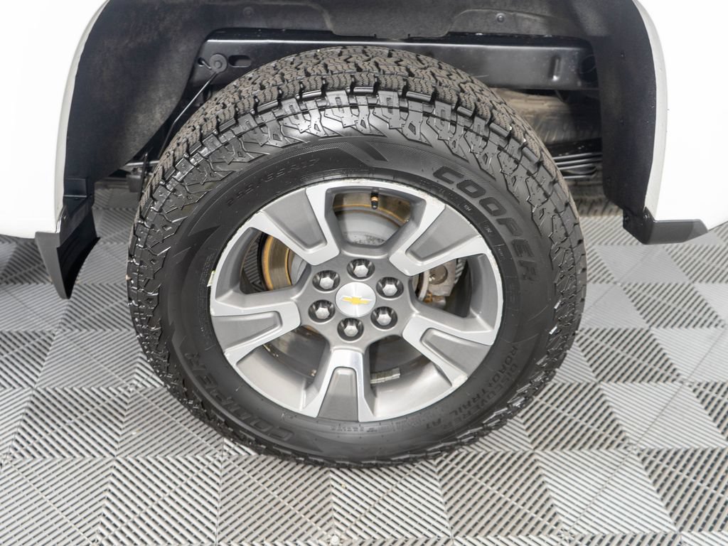 Used 2015 Chevrolet Colorado Z71 AWD/4WD image 28