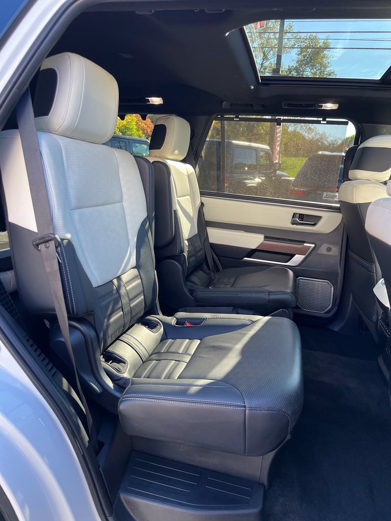 Used 2024 Toyota Sequoia Capstone AWD/4WD image 11