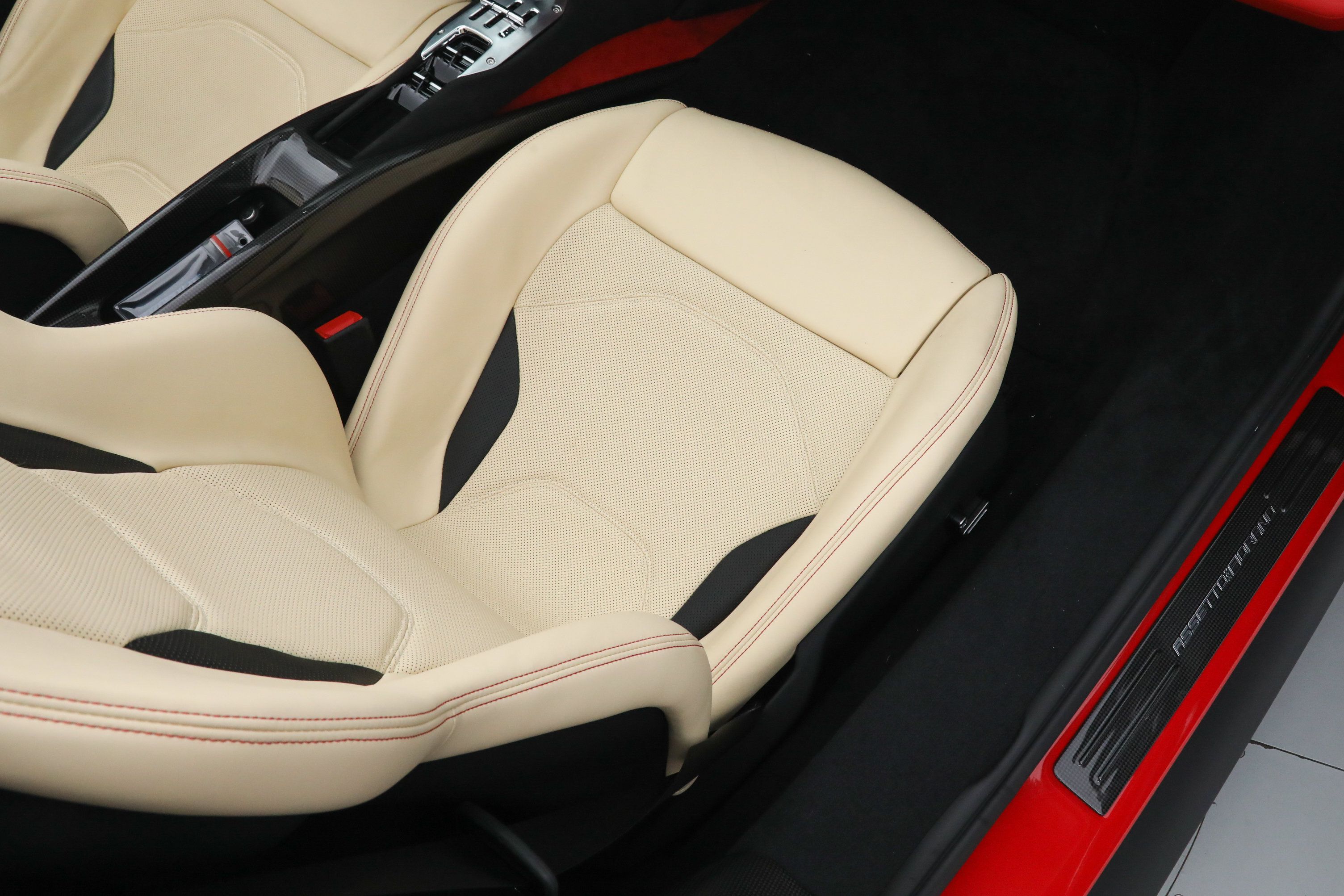 Certified 2024 Ferrari 296 GTS RWD image 24