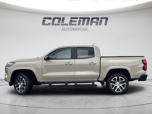 Used 2023 Chevrolet Colorado Z71 w/ Z71 Convenience Package 2 image 2