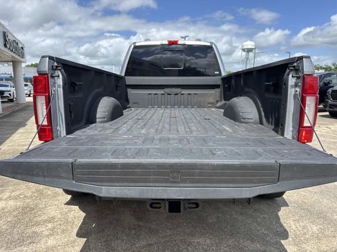 Used 2022 Ford F450 Lariat w/ Lariat Ultimate Package image 8