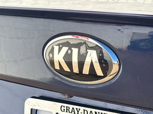 Used 2018 Kia Optima S image 30