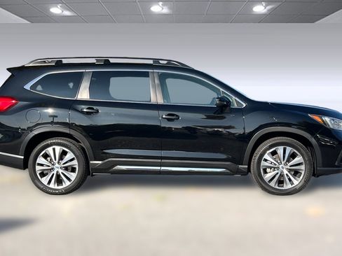 Used 2019 Subaru Ascent Limited image 7