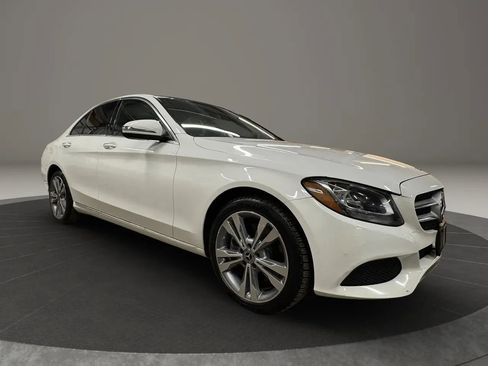 Used 2018 Mercedes-Benz C 300 4MATIC Sedan image 2
