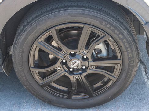 Used 2022 Nissan Kicks SR FWD image 10