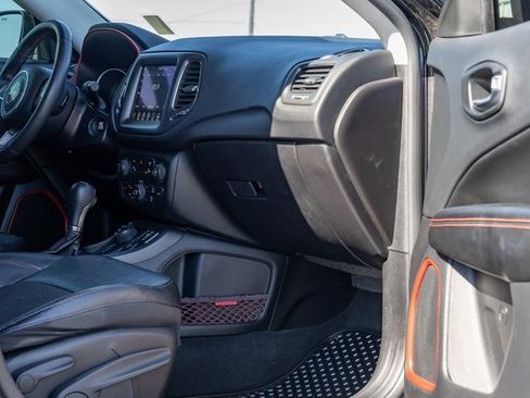 Used 2021 Jeep Compass Trailhawk image 20