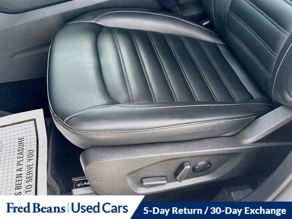 Used 2022 Ford Edge SEL w/ Convenience Package AWD/4WD image 26
