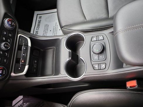 Certified 2024 GMC Terrain SLT AWD/4WD image 30