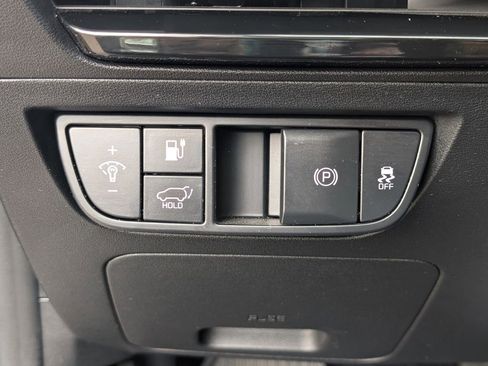 Certified 2024 Kia EV6 Wind image 31