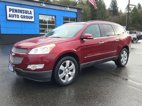Used 2009 Chevrolet Traverse LTZ image 5