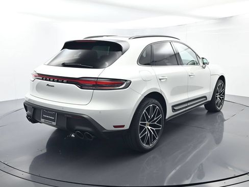 Certified 2026 Porsche Macan AWD/4WD image 14