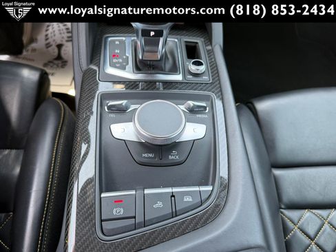 Used 2022 Audi R8 V10 performance RWD image 29