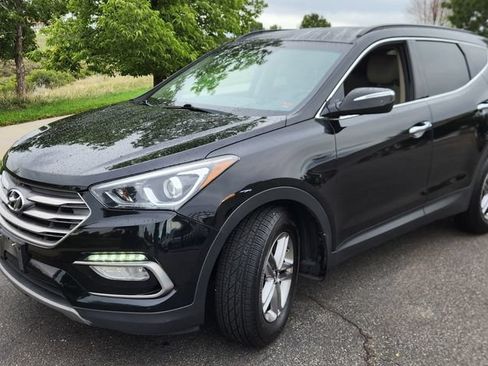 Used 2018 Hyundai Santa Fe Sport AWD/4WD image 2