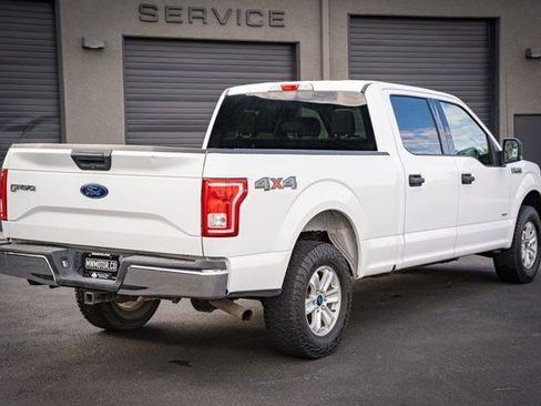 Used 2017 Ford F150 XLT w/ Trailer Tow Package image 8