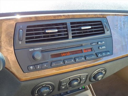 Used 2005 BMW Z4 2.5i image 20