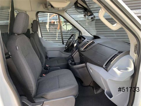 Used 2018 Ford Transit 150 XLT image 27
