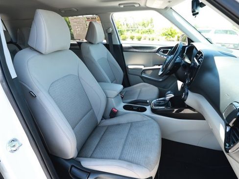Used 2023 Kia Soul EX FWD image 29