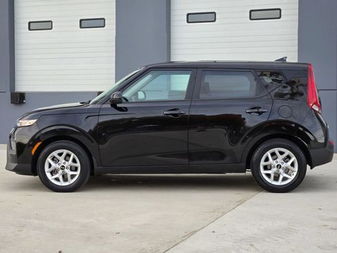 Used 2021 Kia Soul S image 5