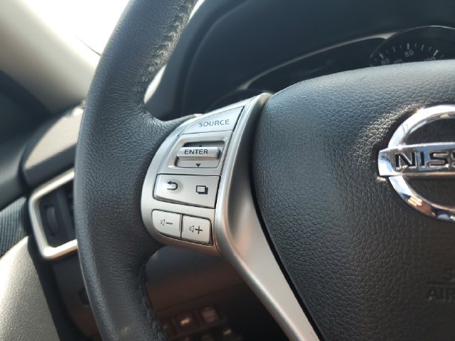 Used 2015 Nissan Rogue SL w/ SL Premium Package AWD/4WD image 23