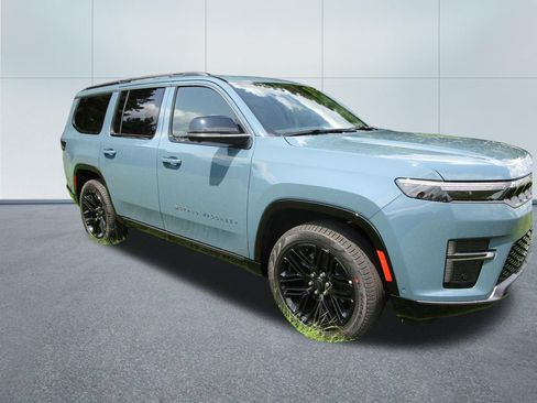 New 2026 Jeep Grand Wagoneer Limited AWD/4WD image 6
