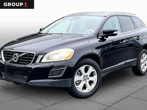 Used 2013 Volvo XC60 3.2 FWD image 1