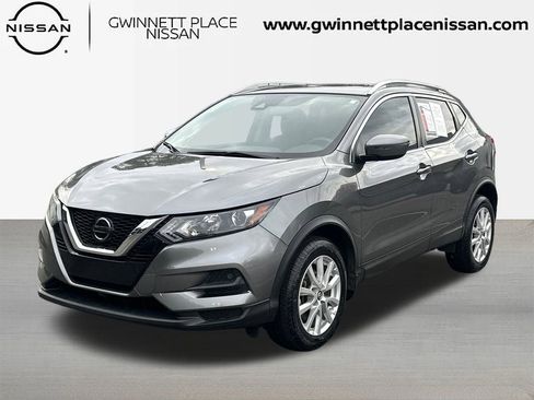 Used 2020 Nissan Rogue Sport SV image 1