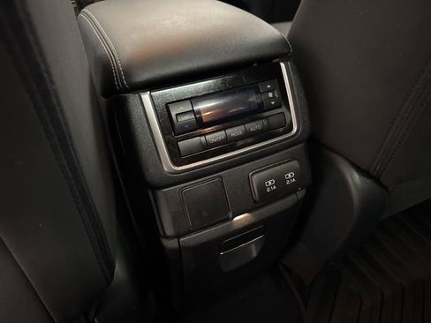 Used 2021 Subaru Ascent Premium w/ Sport Package image 12