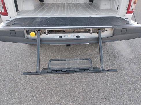 Used 2022 Ford F150 Lariat w/ Trailer Tow Package image 18