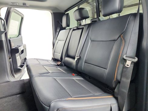 New 2026 Ford F250 Lariat w/ Lariat Ultimate Package image 43