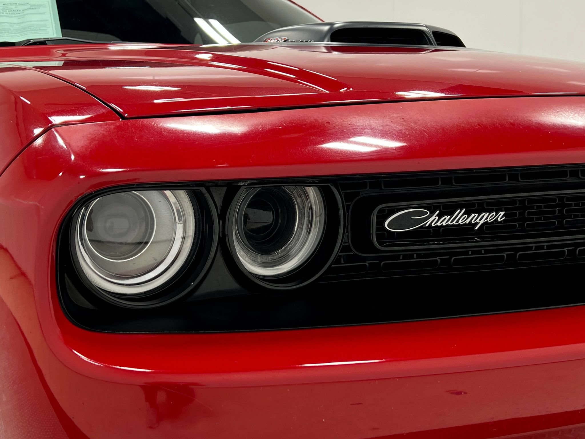 Used 2016 Dodge Challenger R/T Scat Pack RWD image 39