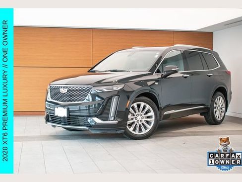 Used 2020 Cadillac XT6 Premium Luxury AWD/4WD image 1