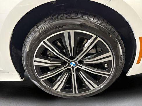 Used 2025 BMW 330i xDrive 330i xDrive image 38