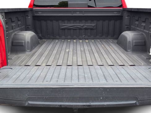 Used 2022 Chevrolet Silverado 1500 ZR2 w/ Technology Package AWD/4WD image 13