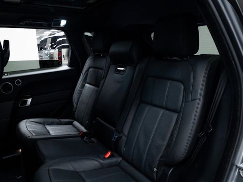 Used 2019 Land Rover Range Rover Sport HSE Dynamic image 21