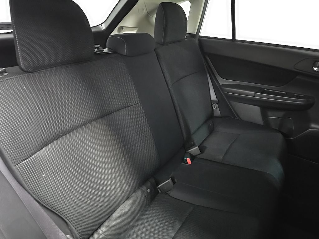 Used 2014 Subaru Crosstrek 2.0i Premium AWD/4WD image 16