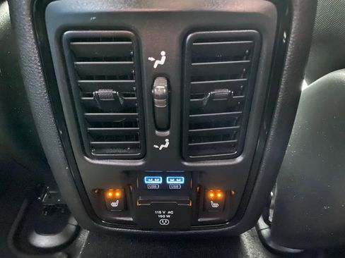 Used 2023 Dodge Durango R/T image 19