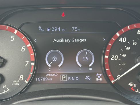 Used 2026 Nissan Frontier PRO-4X AWD/4WD image 44